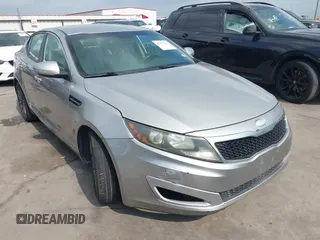 2013 Kia Optima LX with VIN 5XXGM4A78DG193461, listed as a IAAI auction lot 41947163 with 133,070 mi miles. Bid and sale history available at carsss.com. Image 1.