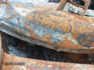 2023 GMC Acadia SLE z VIN 1GKKNRL41PZ111759, wystawiony jako IAAI lot #39384296 z przebiegiem 10 500 mil mil oraz . Historia ofert i sprzedaży dostępna na DreamBid. Obrazek 9.