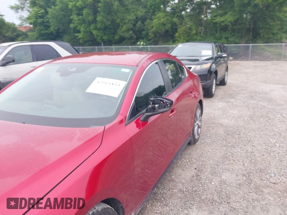 2019 Mazda 3 Select with VIN 3MZBPAAL7KM110480, listed as a IAAI auction lot 42511833 with 151,175 mi miles and . Bid and sale history available at DreamBid. Image 19.