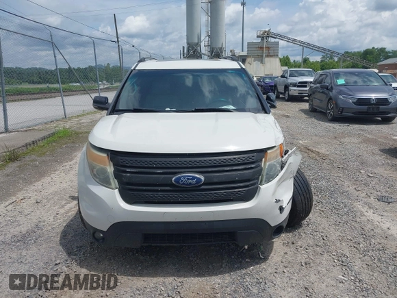 2011 Ford Explorer XLT z VIN 1FMHK8D88BGA73716, wystawiony jako IAAI lot #42509225 z przebiegiem 222 234 mil mil oraz . Historia ofert i sprzedaży dostępna na DreamBid. Obrazek 12.