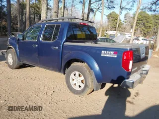 2006 Nissan Frontier SE z VIN 1N6AD07W66C444569, wystawiony jako IAAI lot #41363388 z przebiegiem 373 359 mil mil oraz . Historia ofert i sprzedaży dostępna na DreamBid. Obrazek 3.