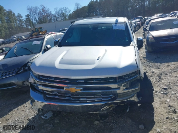 2019 Chevrolet Silverado 1500 LTZ with VIN 1GCUYGEL3KZ123666, listed as a IAAI auction lot 41145149 with 70,043 mi miles. Bid and sale history available at carsss.com. Image 12.