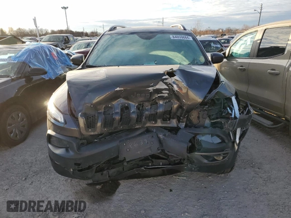 2016 Jeep Cherokee Trailhawk with VIN 1C4PJMBS7GW288639, listed as a Copart auction lot 84059884 with 76,169 mi miles and Non repairable. Bid and sale history available at DreamBid. Image 5.