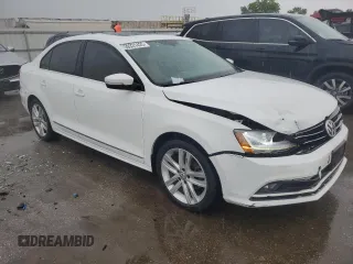 2017 Volkswagen Jetta SEL z VIN 3VWL17AJ8HM252191, wystawiony jako Copart lot #59331425 z przebiegiem 77 537 mil mil oraz Szkoda całkowita • Salvage title. Historia ofert i sprzedaży dostępna na DreamBid. Obrazek 4.