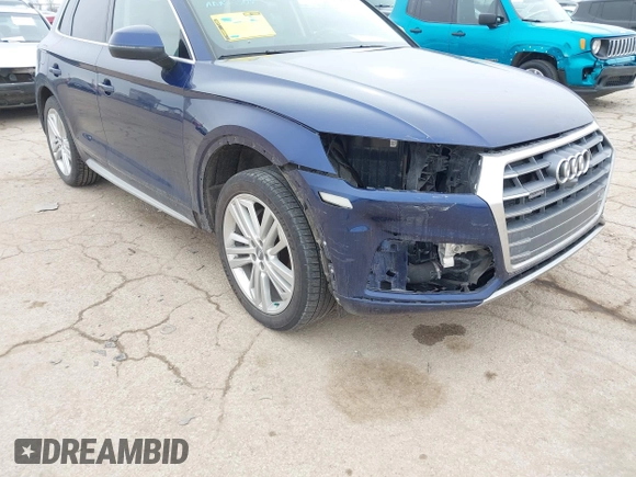 2018 Audi Q5 Prestige with VIN WA1CNAFY2J2062744, listed as a IAAI auction lot 41401459 with 126,097 mi miles. Bid and sale history available at carsss.com. Image 6.