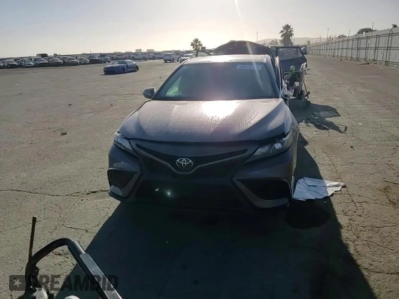2021 Toyota Camry SE Nightshade with VIN 4T1T11AK6MU495105, listed as a Copart auction lot 58915724 with 27,714 mi miles and Salvage Title. Bid and sale history available at carsss.com. Image 11.