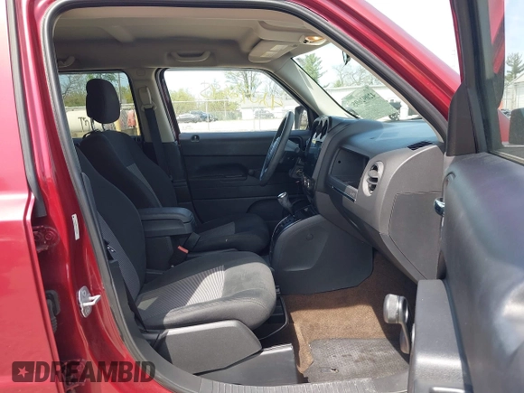 2014 Jeep Patriot Sport with VIN 1C4NJPBA7ED798319, listed as a IAAI auction lot 42092695 with 114,468 mi miles. Bid and sale history available at carsss.com. Image 5.