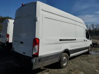 2015 Ford Transit with VIN 1FTSW3XV4FKB21413, listed as a Copart auction lot 44865175 with 65,284 mi miles and Clean Title. Bid and sale history available at DreamBid. Image 3.