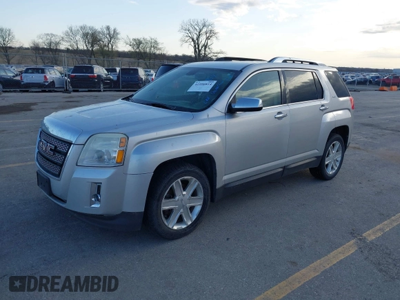 2011 GMC Terrain SLT-2 with VIN 2CTFLXEC7B6274629, listed as a IAAI auction lot 41990814 with 173,870 mi miles. Bid and sale history available at carsss.com. Image 2.