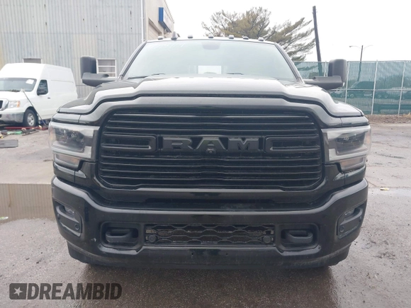 2021 Ram 2500 Laramie with VIN 3C6UR5NJ3MG552848, listed as a IAAI auction lot 41719119 with 65,050 mi miles. Bid and sale history available at carsss.com. Image 12.