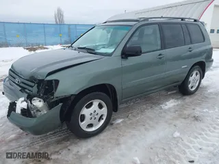 2007 Toyota Highlander w/3rd Row with VIN JTEEP21AX70212026, listed as a IAAI auction lot 41246120 with 196,319 mi miles. Bid and sale history available at carsss.com. Image 18.