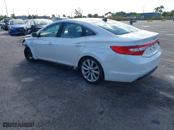 2015 Hyundai Azera Limited with VIN KMHFH4JGXFA474784, listed as a IAAI auction lot 41668106 with 126,709 mi miles. Bid and sale history available at carsss.com. Image 3.