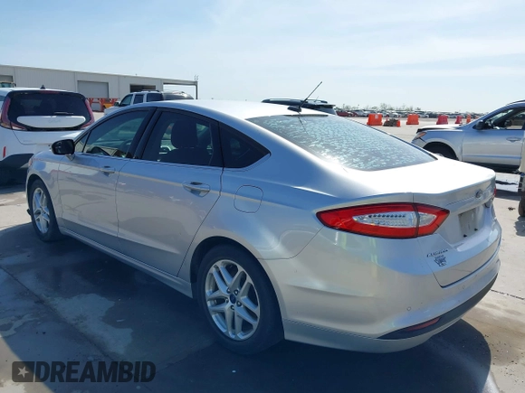 2014 Ford Fusion SE with VIN 3FA6P0H78ER329212, listed as a IAAI auction lot 41878906 with 117,184 mi miles. Bid and sale history available at carsss.com. Image 3.