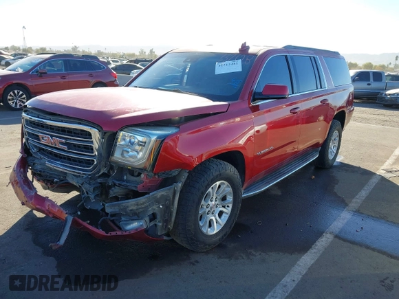 2015 GMC Yukon XL SLT with VIN 1GKS2HKC0FR585406, listed as a IAAI auction lot 41412441 with 210,321 mi miles. Bid and sale history available at carsss.com. Image 17.