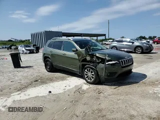 2019 Jeep Cherokee Latitude Plus with VIN 1C4PJLLXXKD262481, listed as a Copart auction lot 48874435 with 180,593 mi miles and Salvage Title. Bid and sale history available at carsss.com. Image 10.