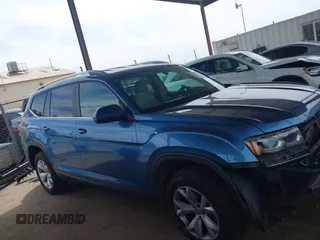 2019 Volkswagen Atlas SE with VIN 1V2DR2CA7KC516363, listed as a IAAI auction lot 42097219 with 92,152 mi miles and . Bid and sale history available at DreamBid. Image 14.