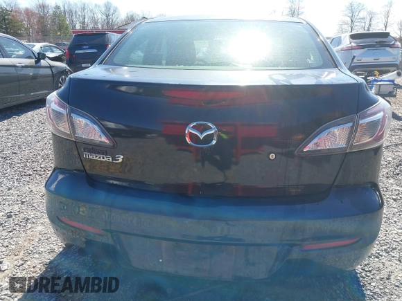 2013 Mazda 3 i SV with VIN JM1BL1TF5D1782348, listed as a IAAI auction lot 42037608 with 96,222 mi miles and . Bid and sale history available at DreamBid. Image 16.