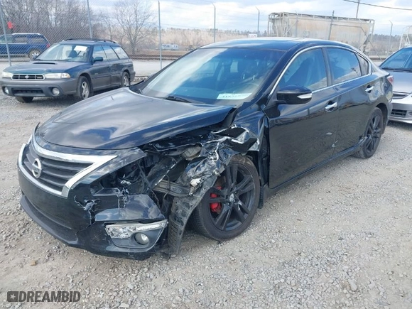 2014 Nissan Altima 3.5 SL with VIN 1N4BL3AP5EC181427, listed as a IAAI auction lot 41526676 with 118,987 mi miles. Bid and sale history available at carsss.com. Image 2.
