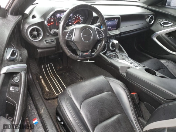 2019 Chevrolet Camaro 2SS with VIN 1G1FH1R74K0139696, listed as a Copart auction lot 52963955 with 90,387 mi miles and Salvage Title. Bid and sale history available at carsss.com. Image 8.