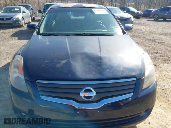 2008 Nissan Altima 2.5 S with VIN 1N4AL21E68C179999, listed as a IAAI auction lot 42068561 with 86,585 mi miles. Bid and sale history available at carsss.com. Image 12.