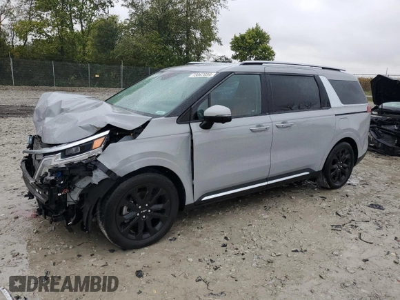 2022 Kia Carnival SX with VIN KNDNE5H37N6066343, listed as a Copart auction lot 73067054 with 18,825 mi miles and Salvage Title. Bid and sale history available at carsss.com. Image 1.