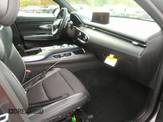 2023 Genesis GV70 2.5T with VIN KMUMADTB5PU139818, listed as a IAAI auction lot 41336368 with 609 mi miles and . Bid and sale history available at DreamBid. Image 5.