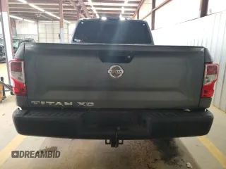 2016 Nissan Titan SV with VIN 1N6BA1F11GN517457, listed as a Copart auction lot 60994175 with 102,321 mi miles and Clean title. Bid and sale history available at DreamBid. Image 6.
