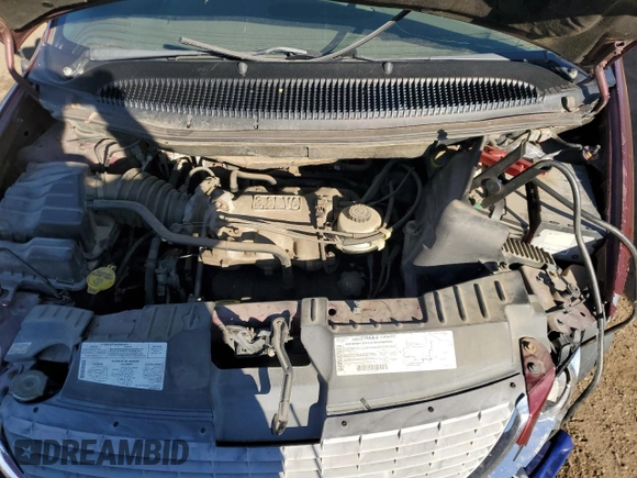 2001 Chrysler Town & Country LXi with VIN 2C4GP54L81R147203, listed as a Copart auction lot 47129065 with 140,036 mi miles and Salvage Title. Bid and sale history available at DreamBid. Image 12.