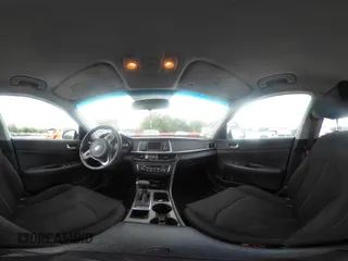 2017 Kia Optima LX z VIN 5XXGT4L32HG161091, wystawiony jako IAAI lot #42266149 z przebiegiem 166 254 mil mil oraz . Historia ofert i sprzedaży dostępna na DreamBid. Obrazek 18.