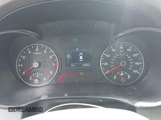 2017 Kia Optima LX z VIN 5XXGT4L34HG124656, wystawiony jako IAAI lot #42247907 z przebiegiem 93 333 mil mil oraz . Historia ofert i sprzedaży dostępna na DreamBid. Obrazek 7.
