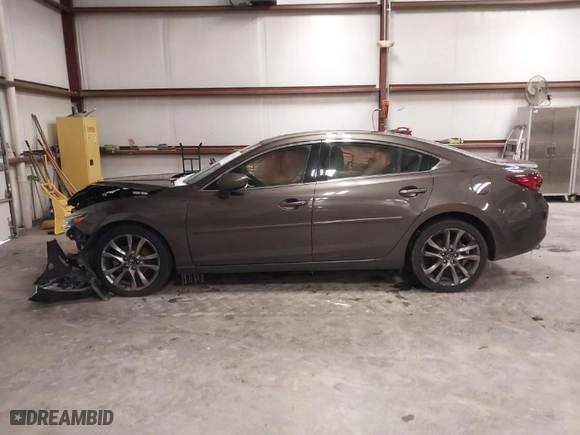 2016 Mazda Mazda6 i Grand Touring with VIN JM1GJ1W56G1430205, listed as a IAAI auction lot 41344256 with NaN miles. Bid and sale history available at carsss.com. Image 14.
