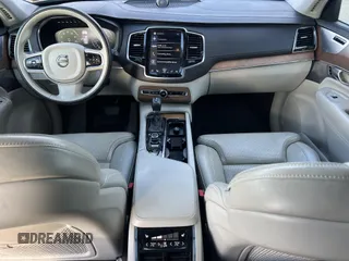 2016 Volvo XC90 T6 Inscription with VIN YV4A22PL4G1083914, listed as a IAAI auction lot 42019675 with 178,477 mi miles. Bid and sale history available at carsss.com. Image 10.