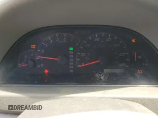 2005 Toyota Camry STD z VIN 4T1BE32K25U594905, wystawiony jako Copart lot #55049485 z przebiegiem 248 289 mil mil oraz Czysty tytuł • Clean title. Historia ofert i sprzedaży dostępna na DreamBid. Obrazek 9.