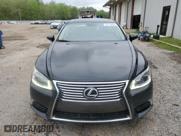 2013 Lexus LS 460 с VIN JTHBL5EF0D5123086, выставлен на аукционе Copart как лот 52176605 с пробегом 92 516 миль миль и Списание • Salvage title. История ставок и продаж доступна на DreamBid. Изображение 5.