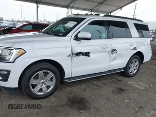 2020 Ford Expedition XLT with VIN 1FMJU1HT7LEA34372, listed as a IAAI auction lot 41720101 with 81,388 mi miles. Bid and sale history available at carsss.com. Image 6.