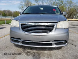 2013 Chrysler Town & Country Touring with VIN 2C4RC1BG3DR657921, listed as a Copart auction lot 51844585 with 209,722 mi miles and Salvage Title. Bid and sale history available at carsss.com. Image 5.