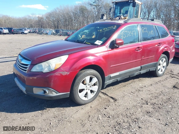 2012 Subaru Outback 2.5i Prem with VIN 4S4BRBGC7C3236184, listed as a IAAI auction lot 41757763 with 999,999 mi miles. Bid and sale history available at carsss.com. Image 2.