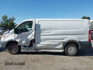 2020 Ford Transit Cargo с VIN 1FTBR1Y86LKB13801, выставлен на аукционе IAAI как лот 42218592 с пробегом 49 415 миль миль и . История ставок и продаж доступна на DreamBid. Изображение 14.