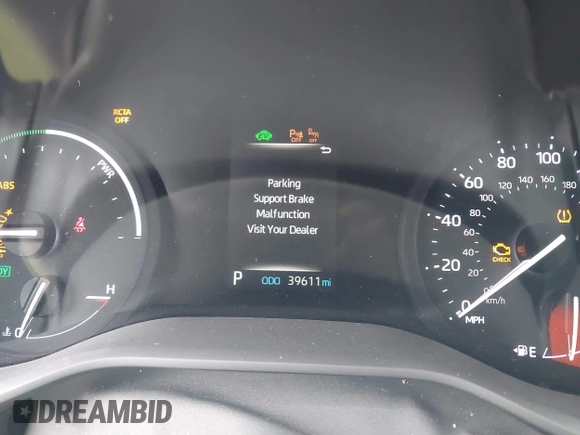 2022 Toyota Sienna XLE z VIN 5TDJRKEC8NS135921, wystawiony jako IAAI lot #42124395 z przebiegiem 39 611 mil mil oraz . Historia ofert i sprzedaży dostępna na DreamBid. Obrazek 7.