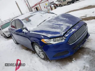 2016 Ford Fusion SE with VIN 3FA6P0H72GR238682, listed as a IAAI auction lot 41320864 with 183,947 mi miles. Bid and sale history available at carsss.com. Image 1.