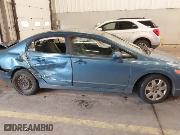 2008 Honda Civic LX z VIN 1HGFA16558L069455, wystawiony jako IAAI lot #41623815 z przebiegiem 205 009 mil mil oraz . Historia ofert i sprzedaży dostępna na DreamBid. Obrazek 12.