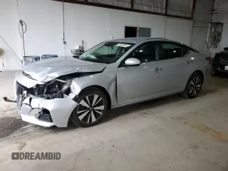 2022 Nissan Altima SV z VIN 1N4BL4DVXNN371034, wystawiony jako Copart lot #55685385 z przebiegiem 45 494 mil mil oraz Szkoda całkowita • Salvage title. Historia ofert i sprzedaży dostępna na DreamBid. Obrazek 1.