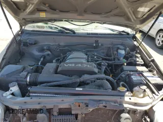 2001 Toyota Tundra SR5 with VIN 5TBRT34121S190183, listed as a Copart auction lot 58151034 with 198,512 mi miles and Non Repairable. Bid and sale history available at DreamBid. Image 11.