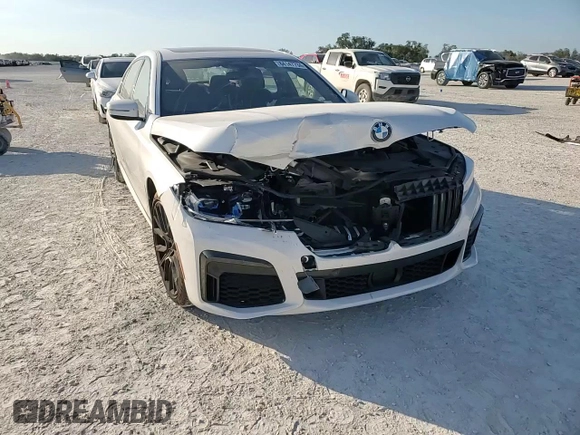 2020 BMW 7 Series 750i xDrive with VIN WBA7U2C09LCD44701, listed as a Copart auction lot 84147734 with 0 mi miles and Non Repairable. Bid and sale history available at carsss.com. Image 11.