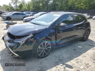 2020 Toyota Corolla Hatchback XSE with VIN JTNC4RBE3L3082836, listed as a Copart auction lot 67382824 with 70,915 mi miles and Salvage Title. Bid and sale history available at carsss.com. Image 1.