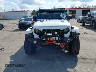 2020 Jeep Wrangler Unlimited Sahara with VIN 1C4HJXEN7LW213459, listed as a IAAI auction lot 41502047 with 40,816 mi miles. Bid and sale history available at carsss.com. Image 6.