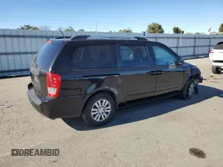 2012 Kia Sedona LX with VIN KNDMG4C79C6476519, listed as a Copart auction lot 67758564 with 173,308 mi miles and Salvage Title. Bid and sale history available at carsss.com. Image 3.