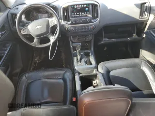 2018 Chevrolet Colorado 4WD Z71 z VIN 1GCGTDEN9J1140707, wystawiony jako Copart lot #44606835 z przebiegiem 109 635 mil mil oraz Szkoda całkowita • Salvage title. Historia ofert i sprzedaży dostępna na DreamBid. Obrazek 8.