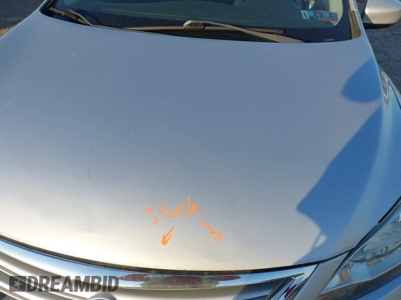 2014 Nissan Sentra SV z VIN 3N1AB7AP4EL677973, wystawiony jako IAAI lot #42574863 z przebiegiem 80 186 mil mil oraz . Historia ofert i sprzedaży dostępna na DreamBid. Obrazek 10.