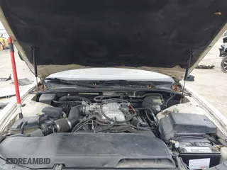 1996 Lexus LS 400 with VIN JT8BH22F8T0039047, listed as a IAAI auction lot 41883243 with 185,921 mi miles. Bid and sale history available at carsss.com. Image 10.